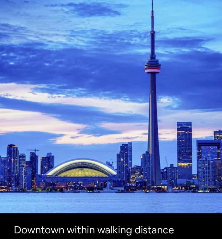 Downtown Waterfront Suites With Cn Tower Views Toronto Bagian luar foto